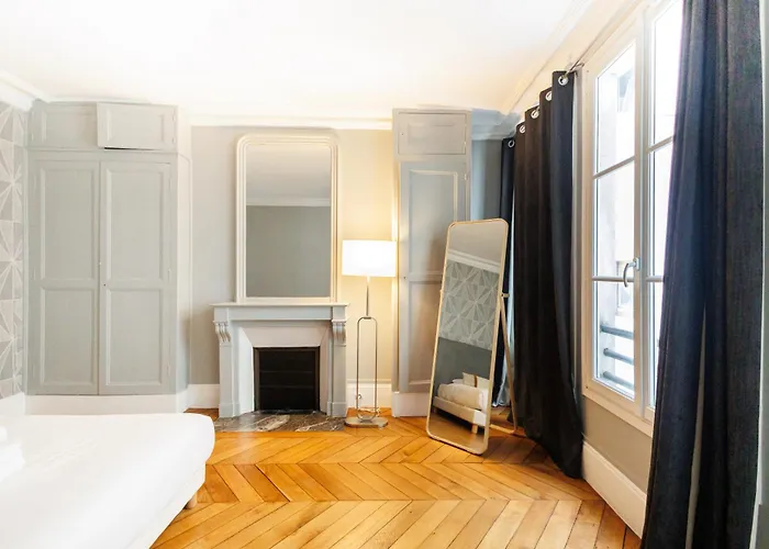 Διαμέρισμα Large 4 Bedroom Near Bastille Παρίσι